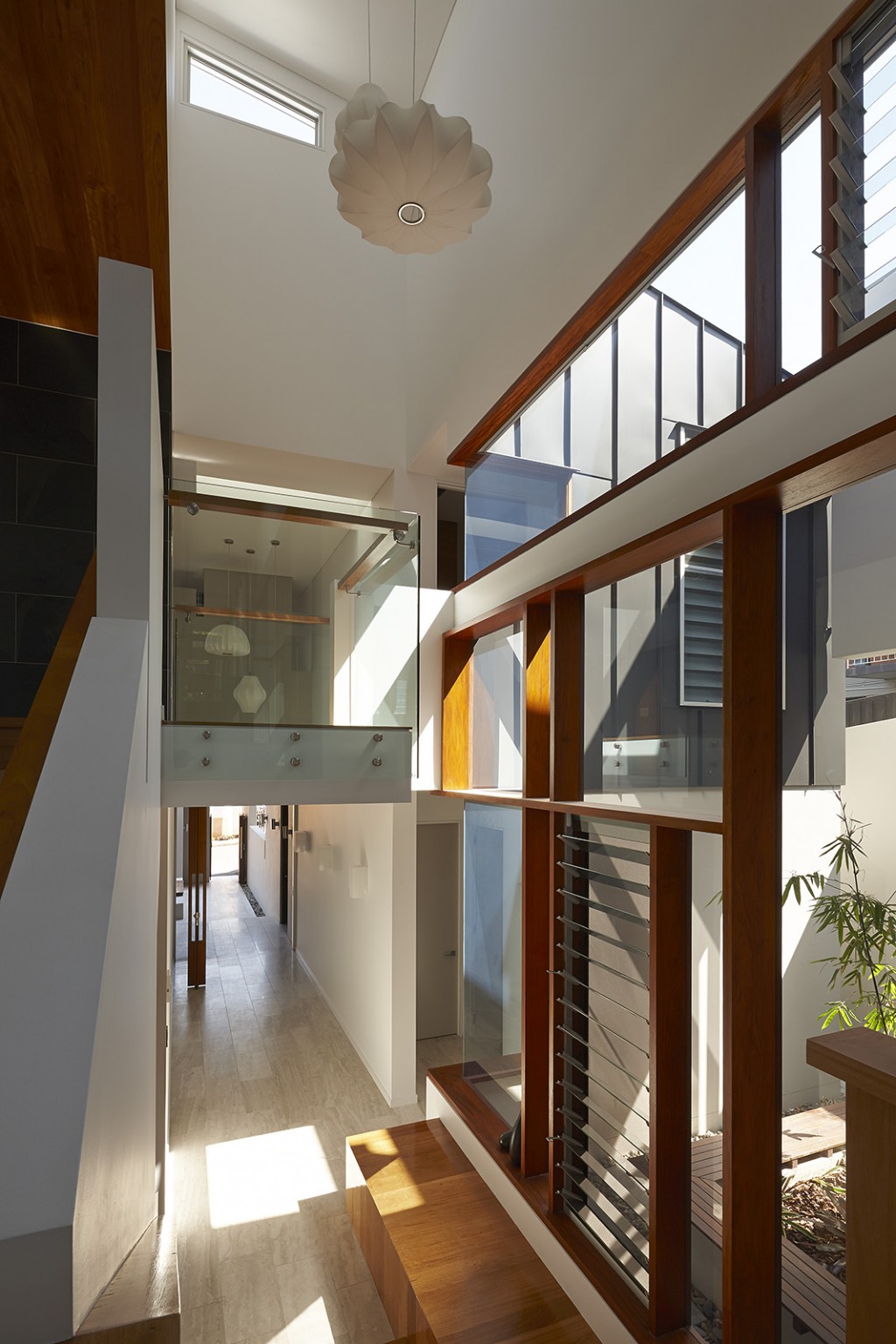 Boarding House by Shaun Lockyer Architects